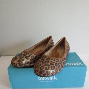 SOFTWALK Napa Leopard Pattern 10W NEW Metallic Slip On Flats